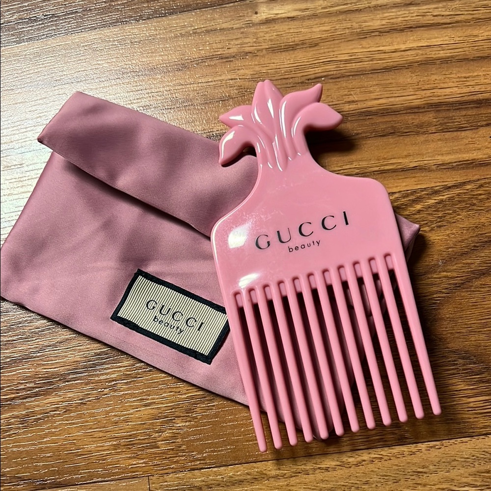 Gucci Pink Hair Comb with pouch - Picture 1 of 4